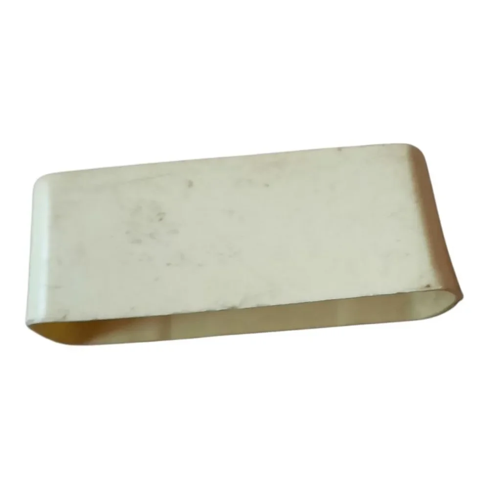 Elegant Cream Bathtub for Home Bath
